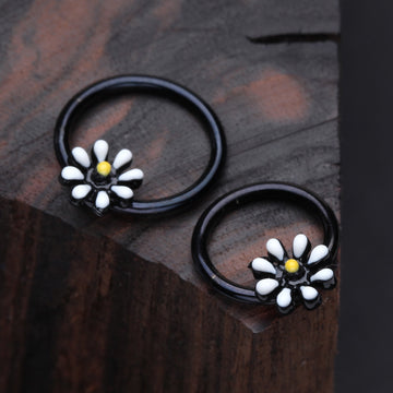 Detail View 1 of Blackline Adorable Daisy Flower Captive Bead Ring-Black/White/Yellow
